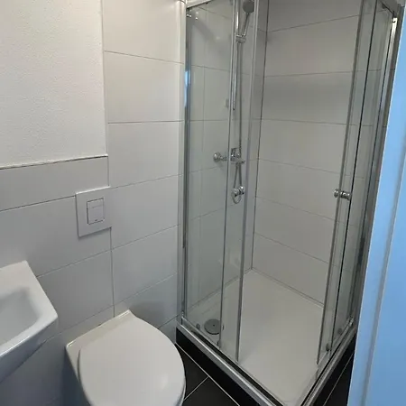 Cozy Design Top-floor In Karlsruhe-mühlburg - Apolonialiving - Apt2