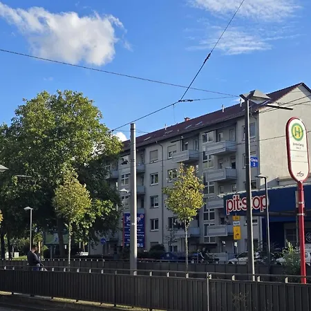 Cozy Design Top-floor In Karlsruhe-mühlburg - Apolonialiving - Apt2 * Karlsruhe