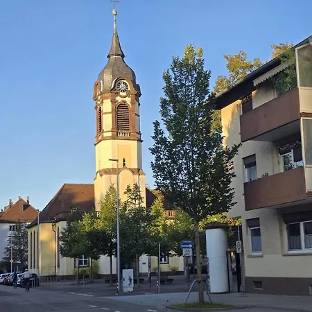 Cozy Design Top-floor In Karlsruhe-mühlburg - Apolonialiving - Apt2 Apartamento