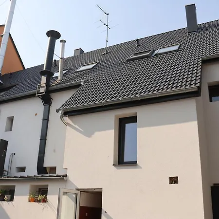 Tiny Top-floor Apt. 2 – Apolonialiving Appartement Karlsruhe